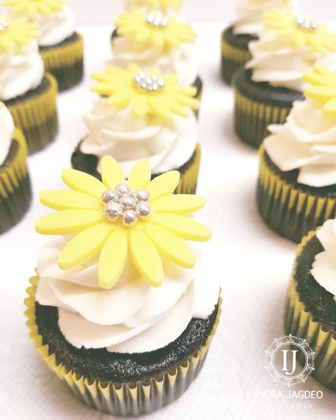 Chocolate Cupcakes with Flowers