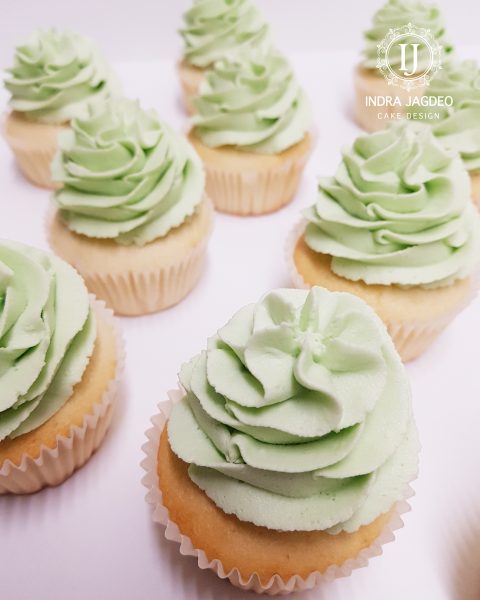 Minty Green Cupcakes